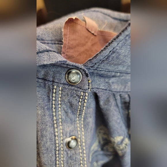 Roar Denim with Blue Distressed Embellished Embroidered Rock n Roll cowgirl - Picture 5 of 9